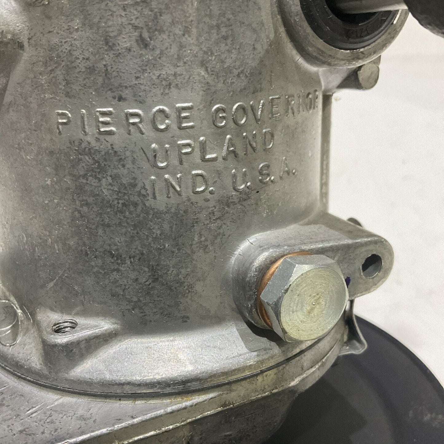 CUMMINS 3395960 3395893 1112018 HYDRAULIC GOVERNOR ENGINE B.3L U4M