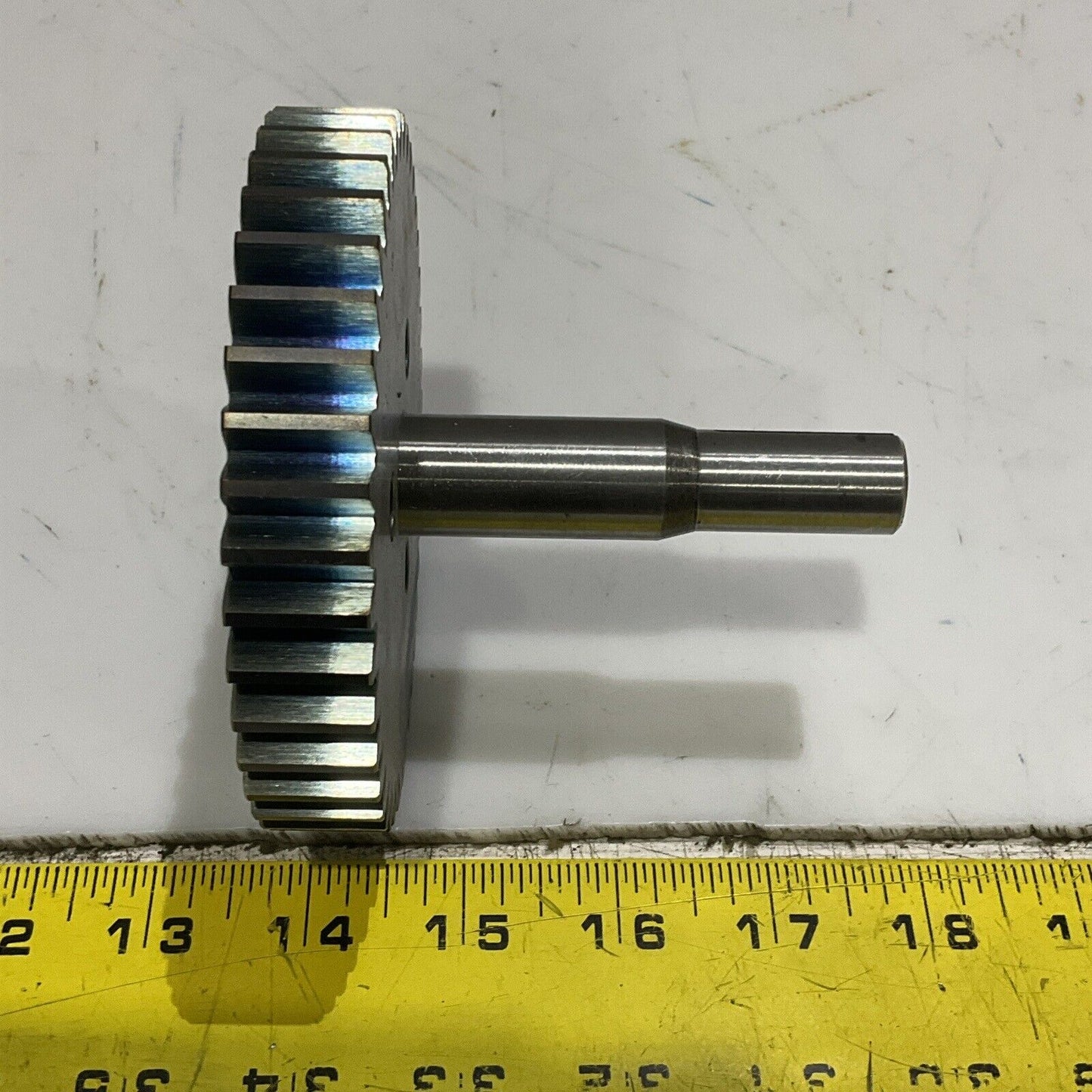 WHITE SUPERIOR 600037 600 568 001 STUB GEAR SHAFT ASSEMBLY U4M