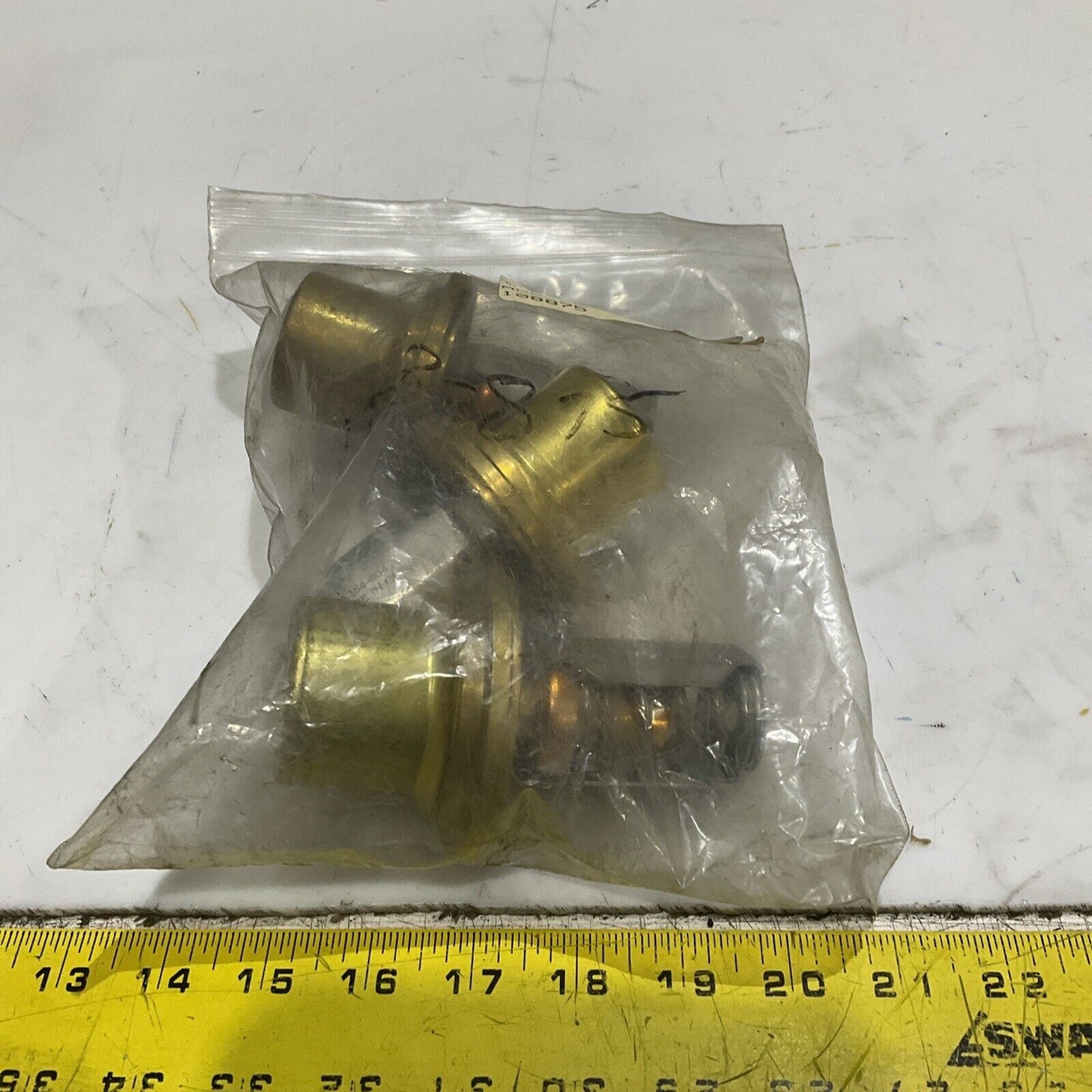 WAUKESHA 118529-C HEAVY DUTY ENGINE COOLNT THERMOSTAT 4A354-004 LOT OF 3 U4M