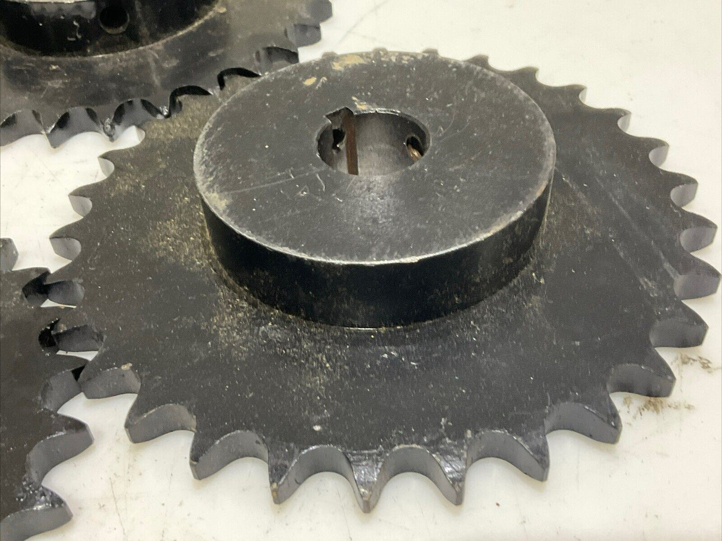 BROWNING H5030X1 ROLLER CHAIN SPROCKET 30 TEETH LOT OF 4 U4M