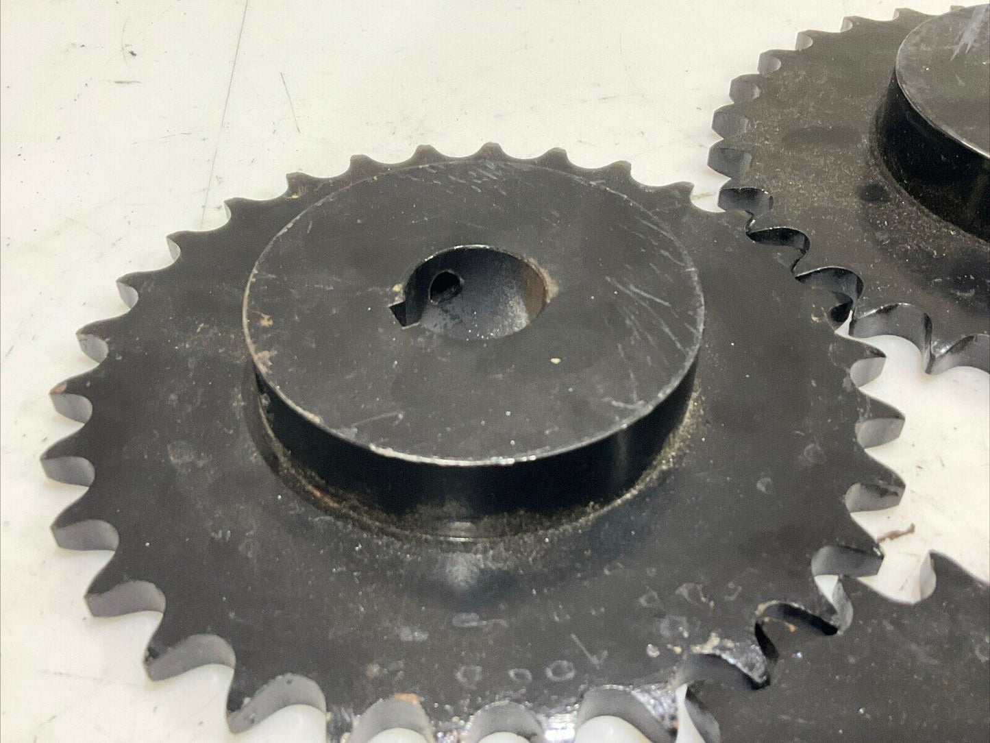 BROWNING H5030X1 ROLLER CHAIN SPROCKET 30 TEETH LOT OF 4 U4M