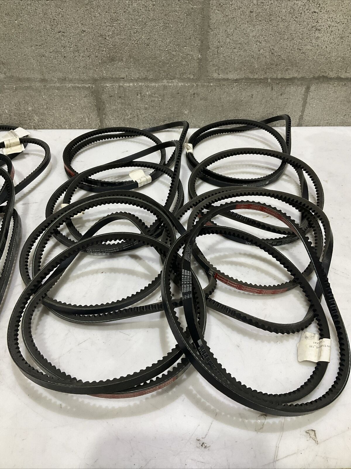 GATES XPZ1237 METRIC-POWER V-BELTS V80 LOT OF 13 U4M