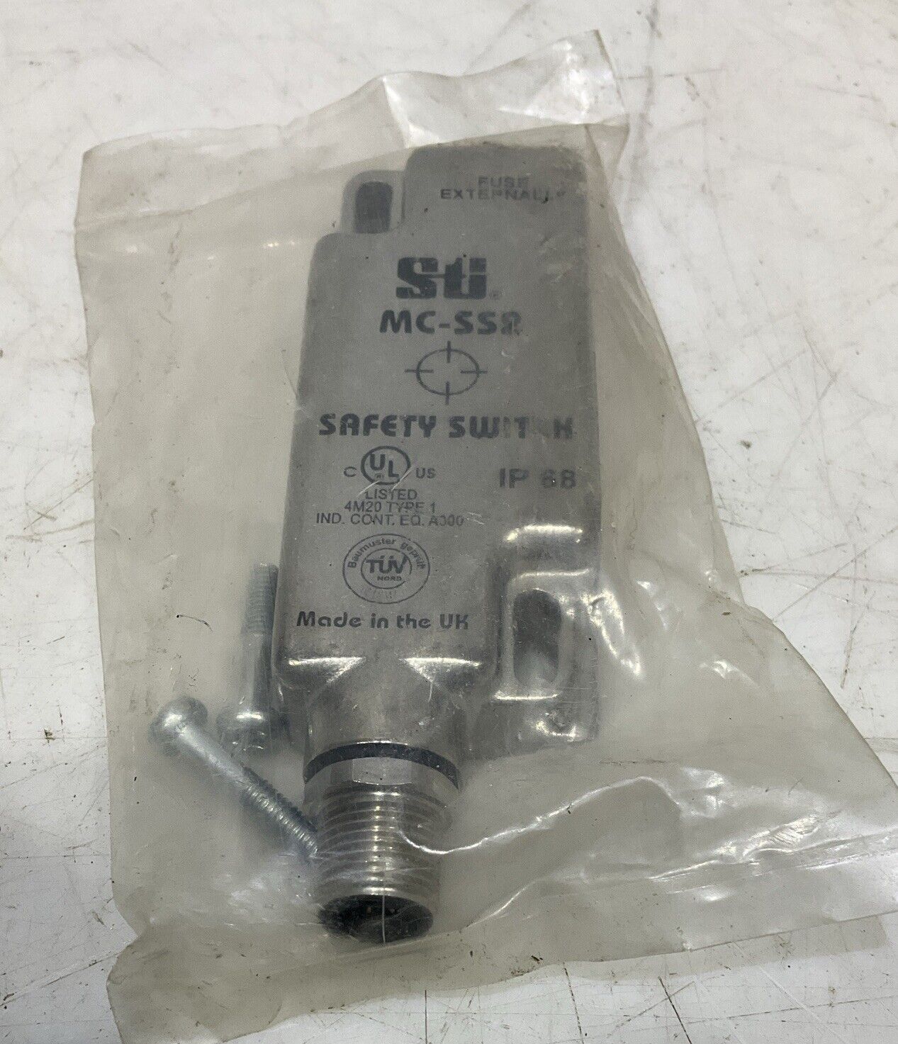 STI MCSS2 SAFETY SWITCH U4M Industrial Garage Sales