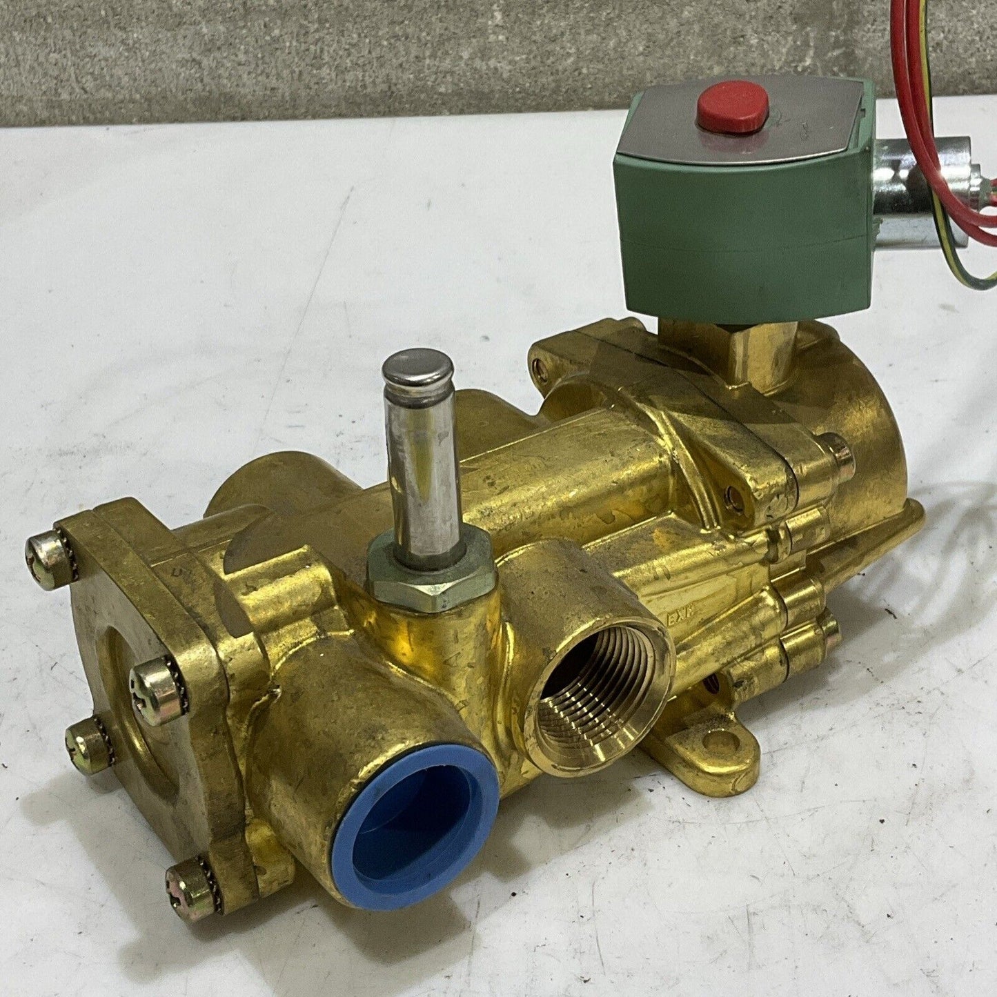 ASCO 302725 A547237 8344G056 SOLENOID VALVE 1 10.1 W 10-300 PSIG 373