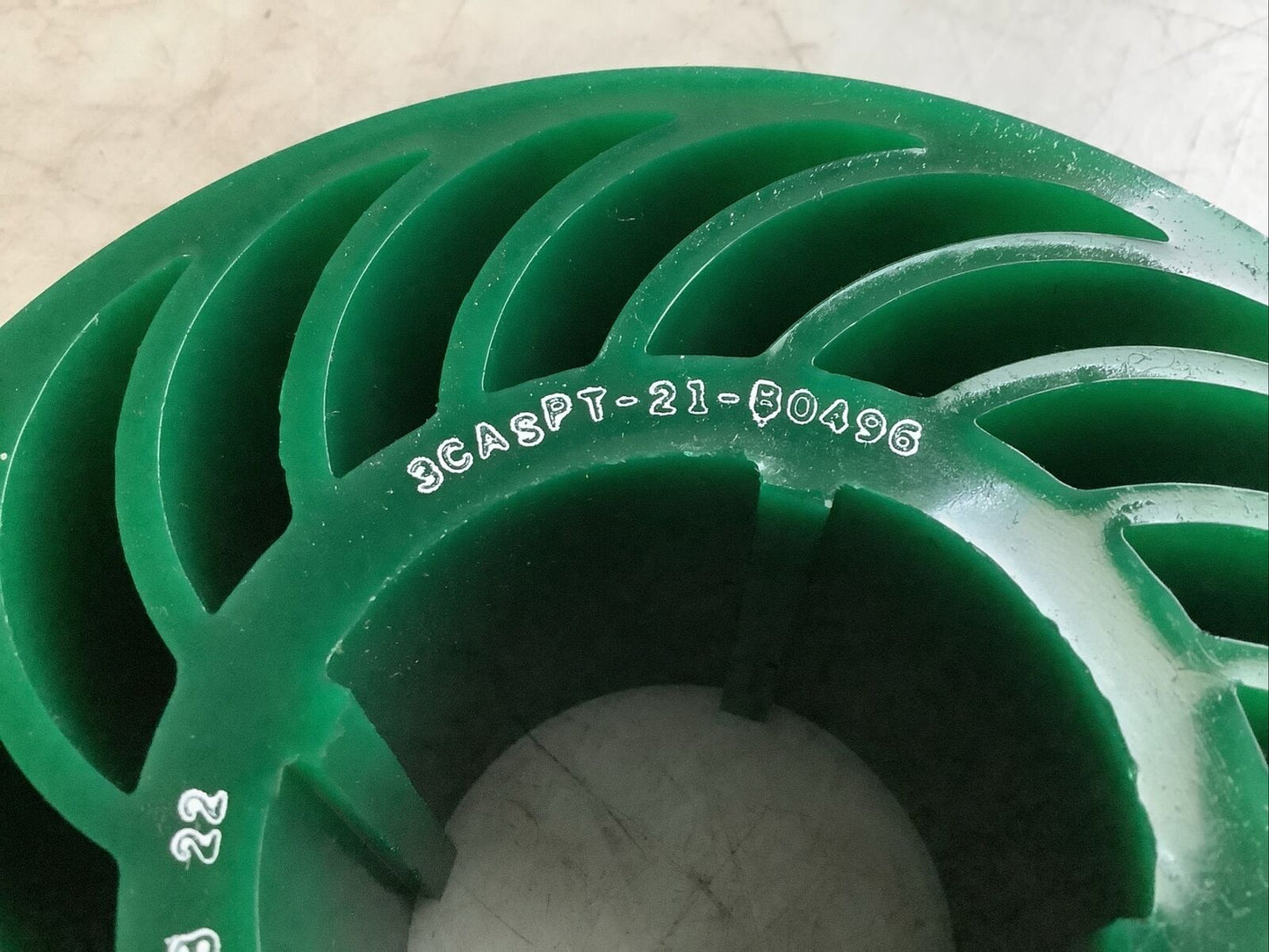 GENERIC 141K136H01 3CASPT-21-B-0496 60A RUBBER PINCH WHEEL GREEN U3S