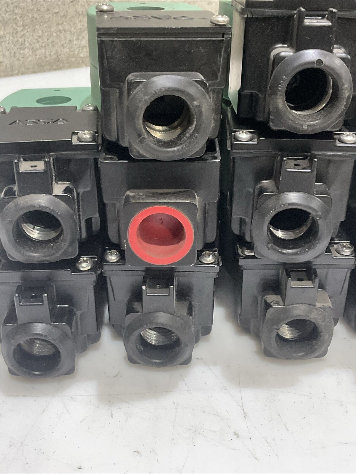 ASCO 272612-132 MP-C-086 SOLENOID VALVE 120/60 FB T1304 LOT OF 11