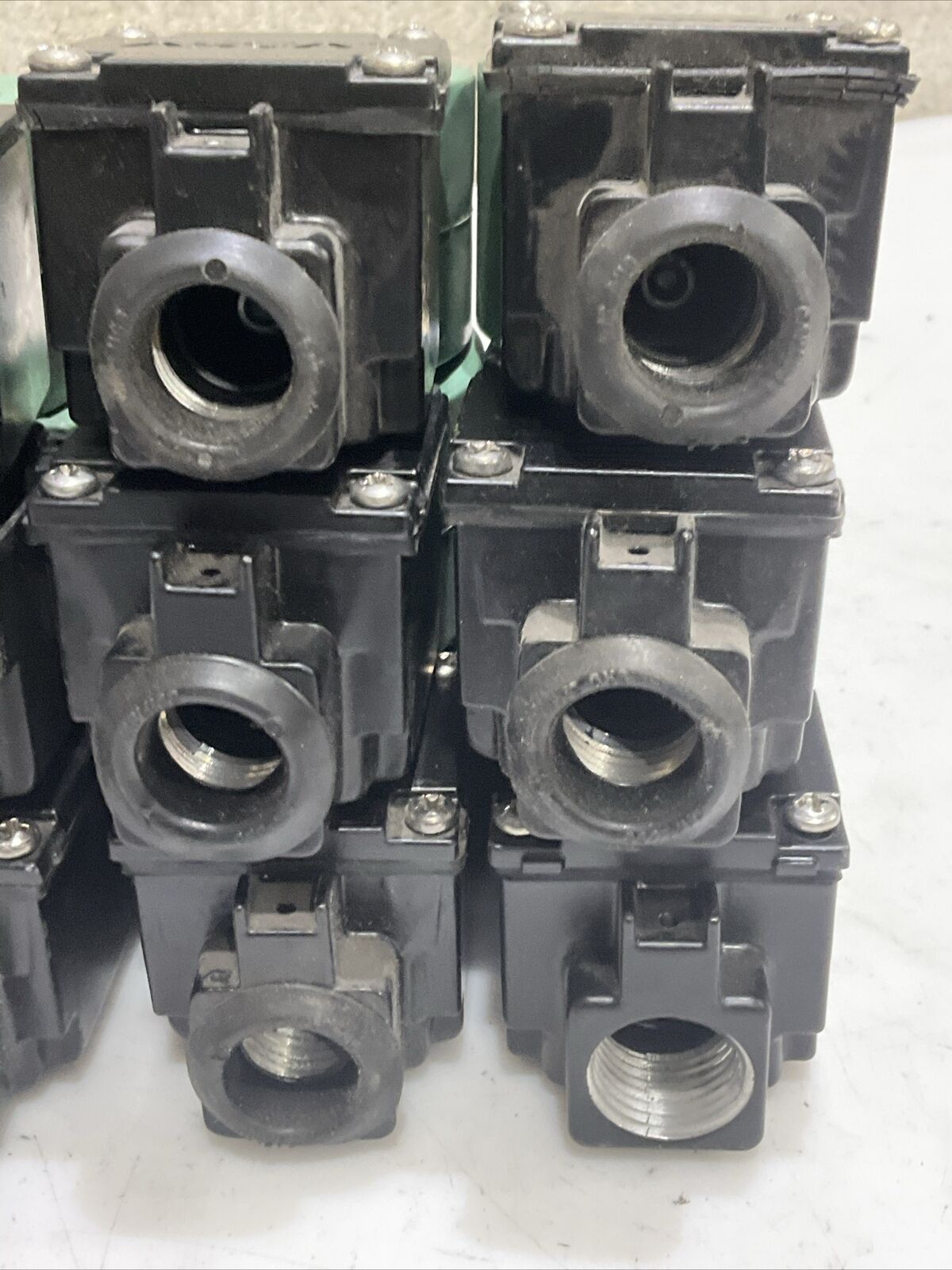 ASCO 272612-132 MP-C-086 SOLENOID VALVE 120/60 FB T1304 LOT OF 11