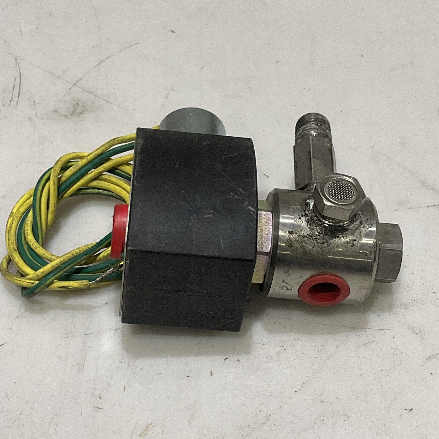 ASCO 312192 EFHT8320G203 SOLENOID VALVE 1/4 60 PSI 11.6 W LOT OF 3
