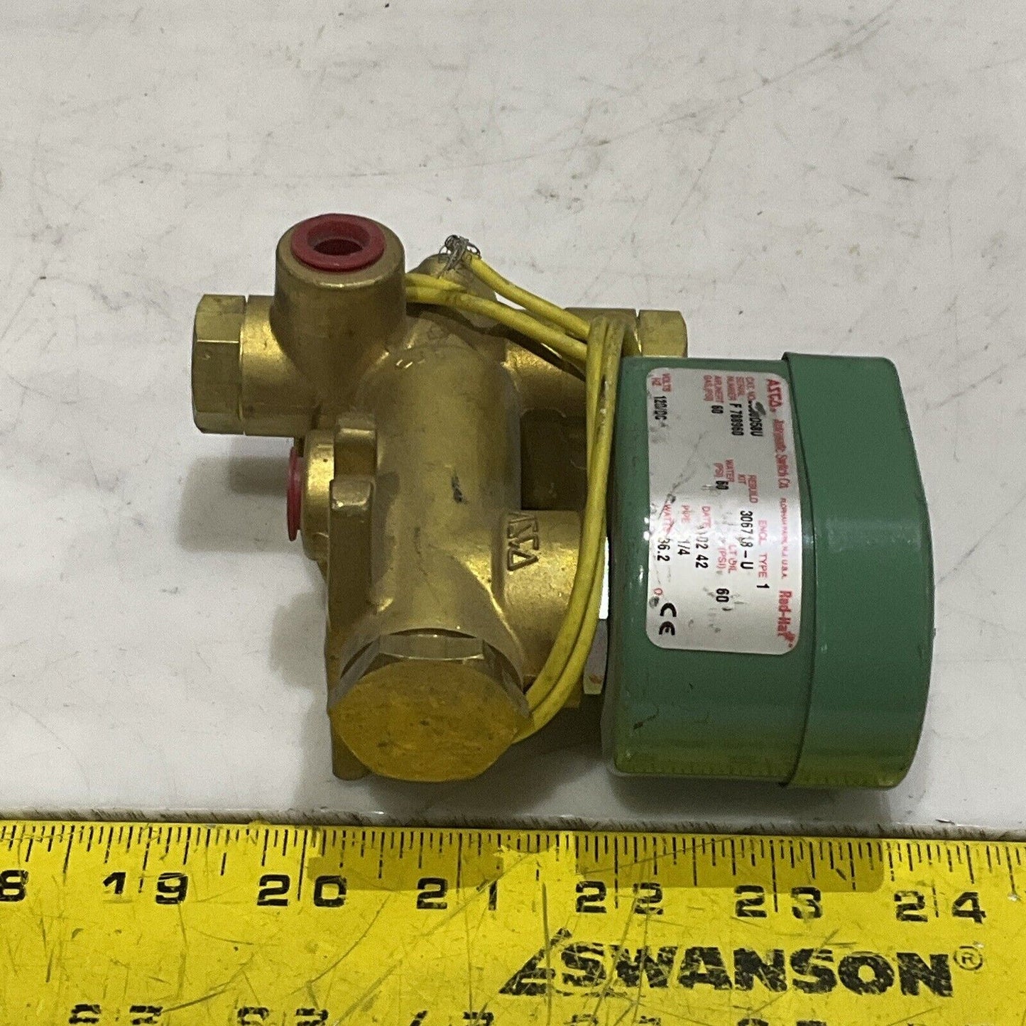 ASCO 8300D58U 306718-U SOLENOID VALVE 60 PSI 1/4 PIPE 36.2 W