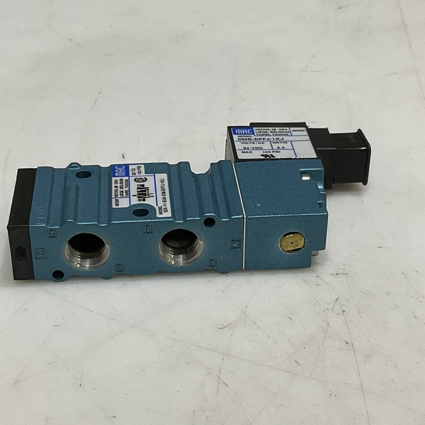 MAC 52A-11-B0A-DM-DFFJ-1KJ SOLENOID VALVE 3-WAY 24 VDC DMB-DFFJ-1KJ U3S