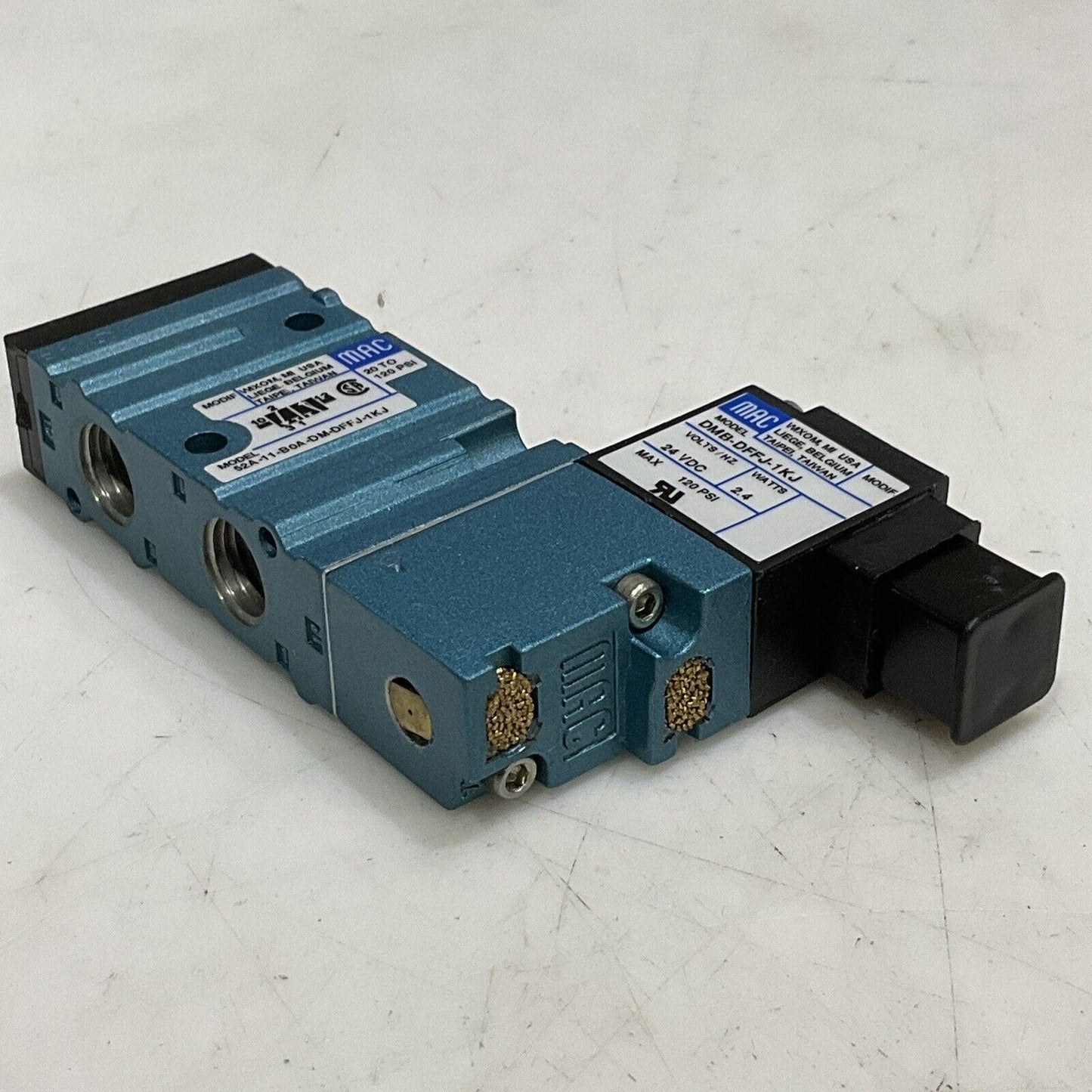 MAC 52A-11-B0A-DM-DFFJ-1KJ SOLENOID VALVE 3-WAY 24 VDC DMB-DFFJ-1KJ U3S