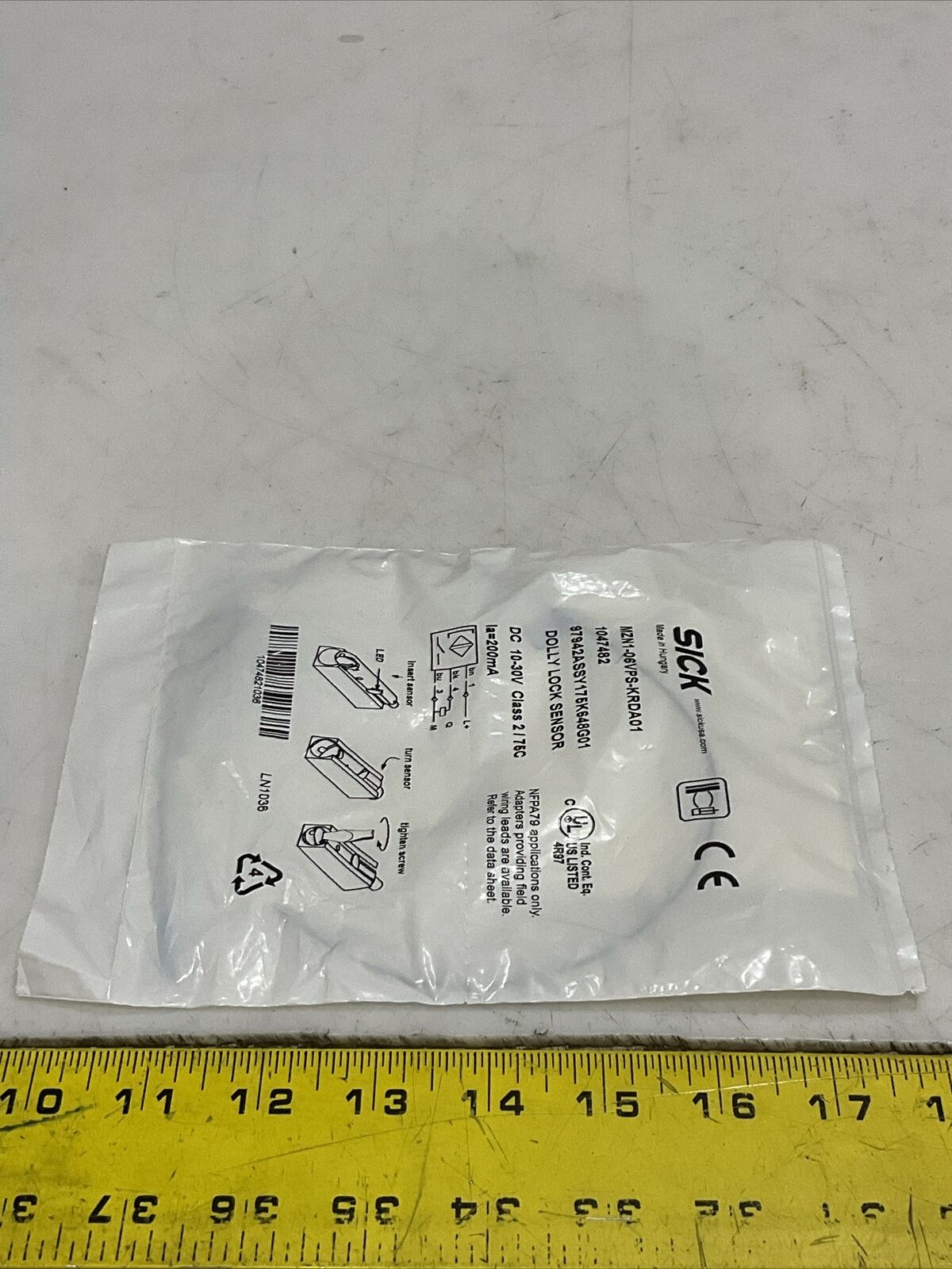 SICK MZN1-06VPS-KRDA01 DOLLY LOCK SENSOR 10-30V CLASS2/75C 200 MA U3S