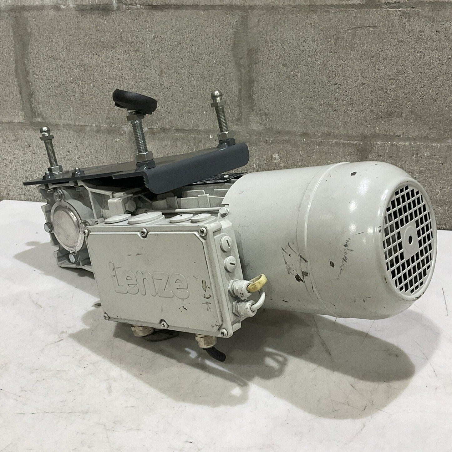 LENZE GKR04-2 M HAR 080C31 MDSMABS 080-31 GEARBOX MOTOR U3S