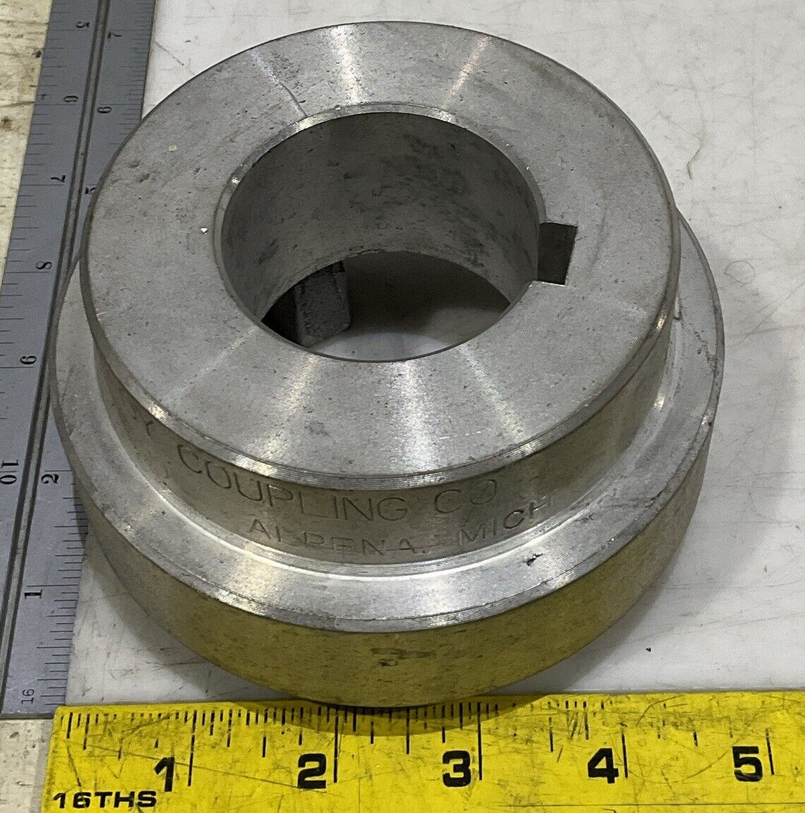 MAGNALOY COUPLING CO 5 00 JAW COUPLING LOT OF 2 U4M