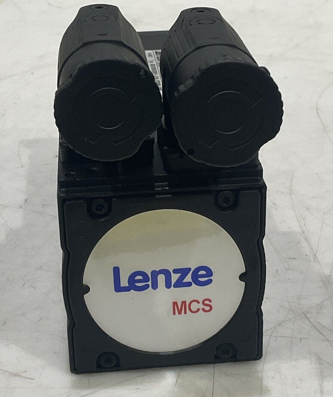 LENZE MCS 06F60LRS0P1-A11N-ST5S00N-R2SU SERVO MOTOR U3S