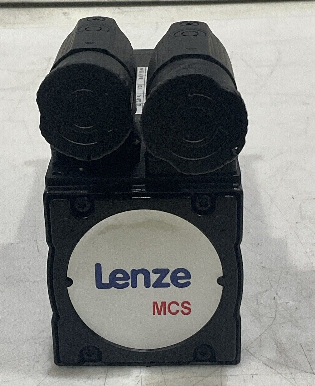 LENZE MCS 06F60LRS0P1-A11N-ST5S00N-R2SU SERVO MOTOR U3S