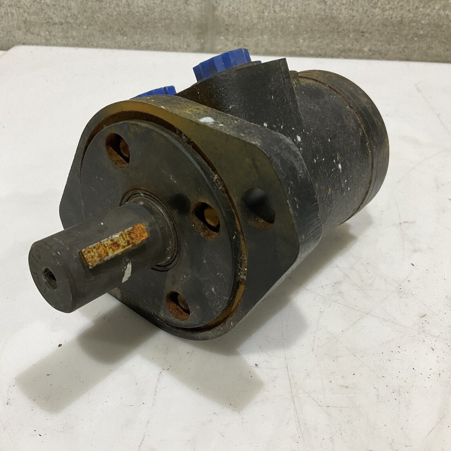 EATON 101-1700-009 HYDRAULIC MOTOR CHAR-LYNN U4M