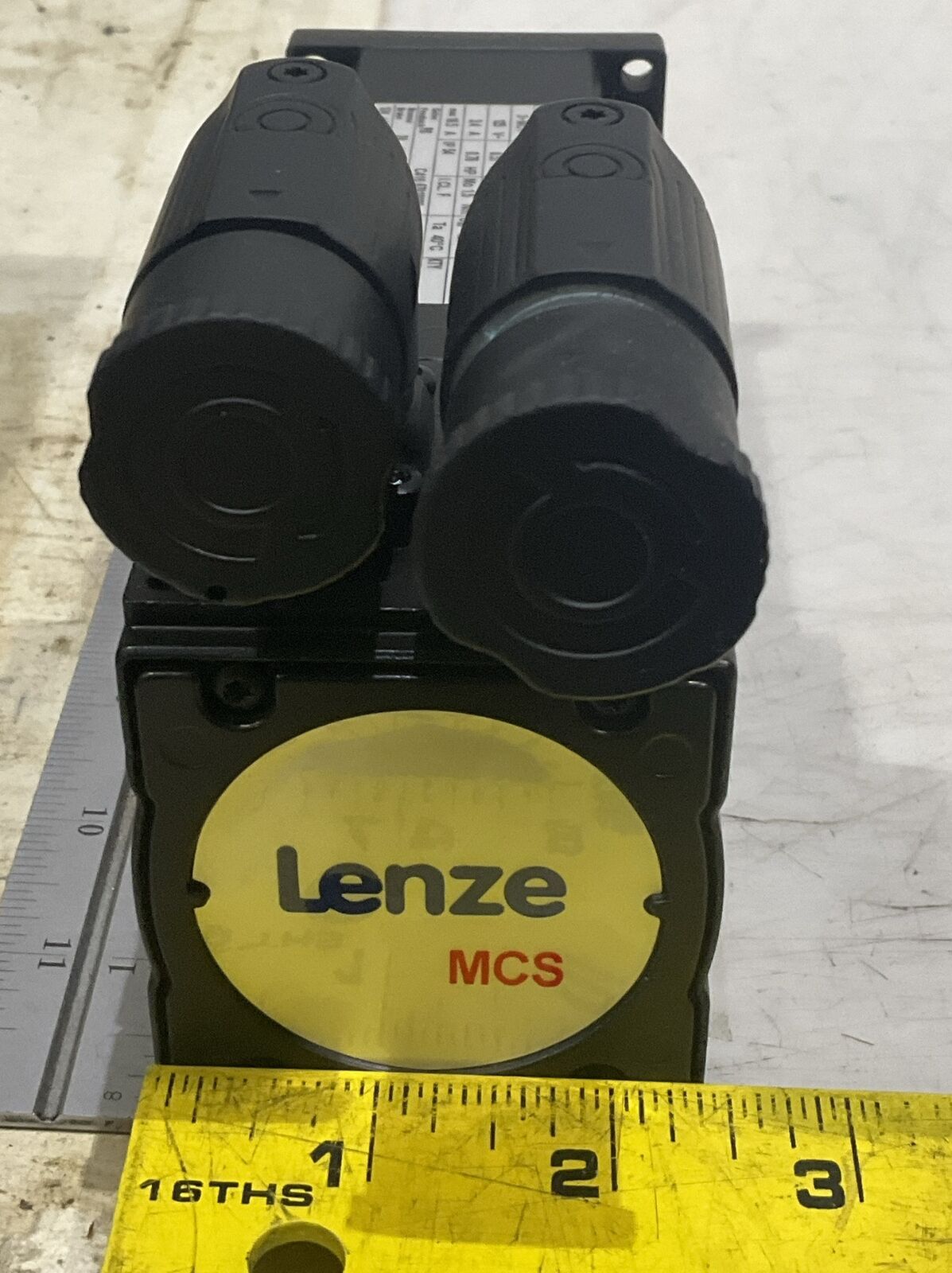 LENZE MCS 06F60LRS0P1-A11N-ST5S00N-R2SU SERVO MOTOR U3S