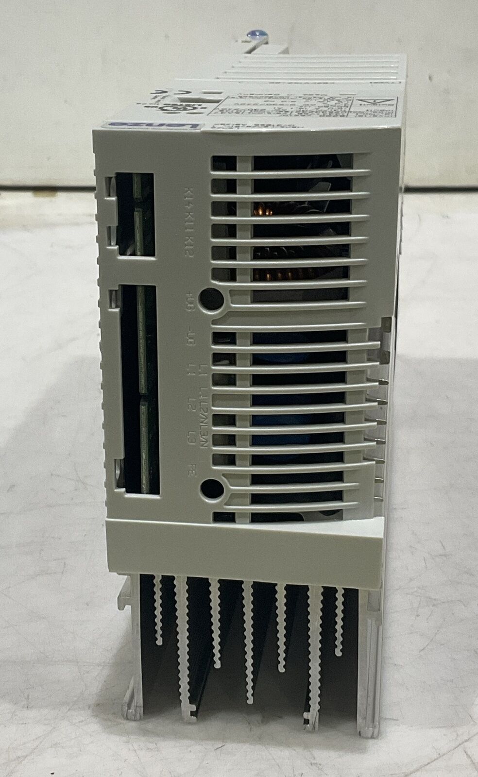 LENZE 8200 VECTOR E82EV152 INVERTER U3S