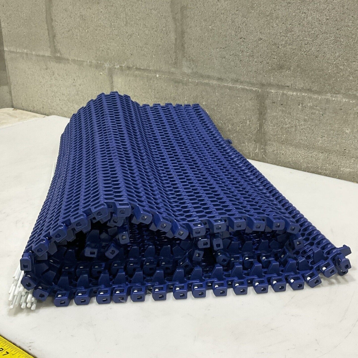 INTERLOX 21294 57087966 SER. 2400 RADIUS FLUSH GRID W/HOLD DOWN U4M