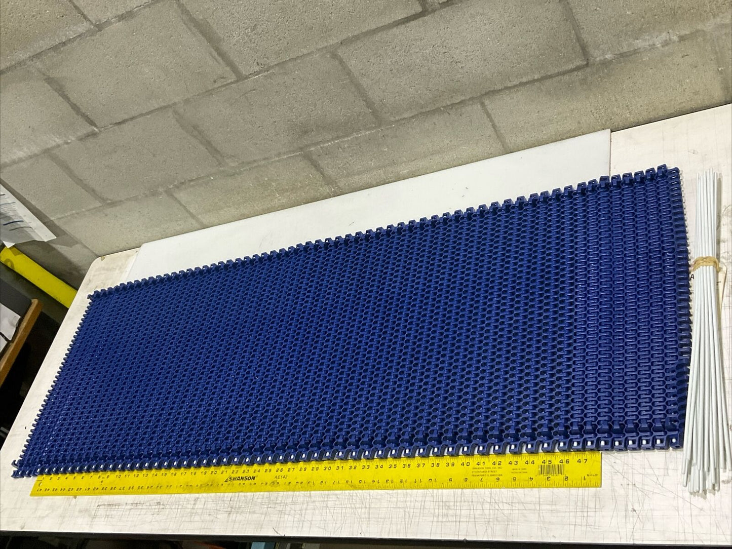 INTERLOX 21294 57087966 SER. 2400 RADIUS FLUSH GRID W/HOLD DOWN U4M