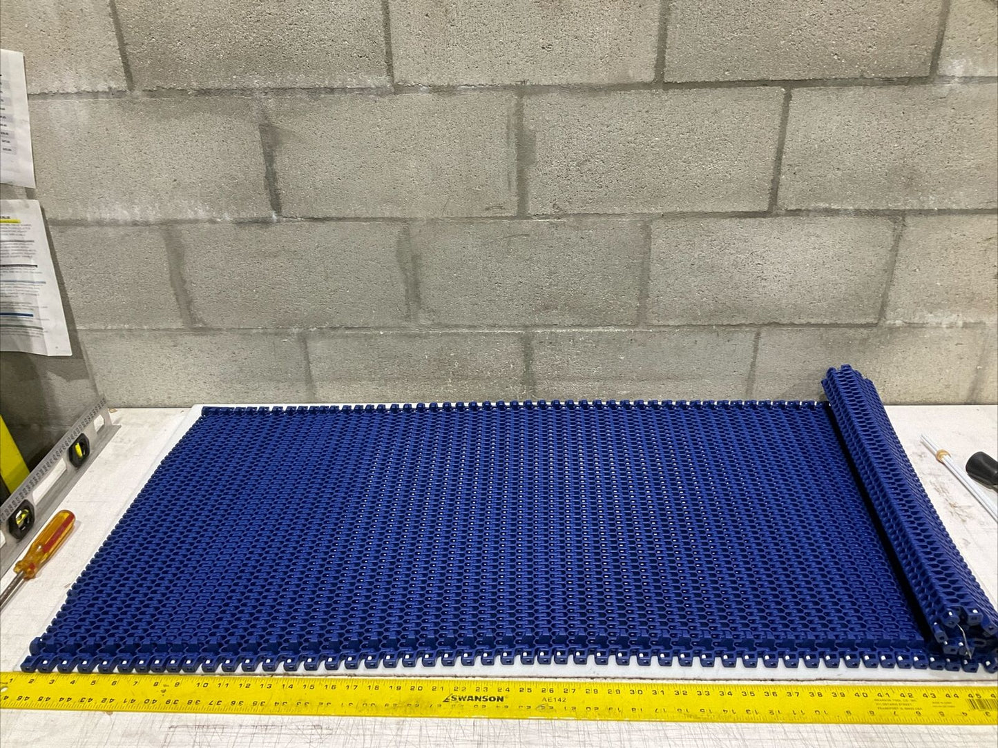 INTERLOX 21294 57087966 SER. 2400 24" RADIUS FLUSH GRID W/HOLD DOWN U4M