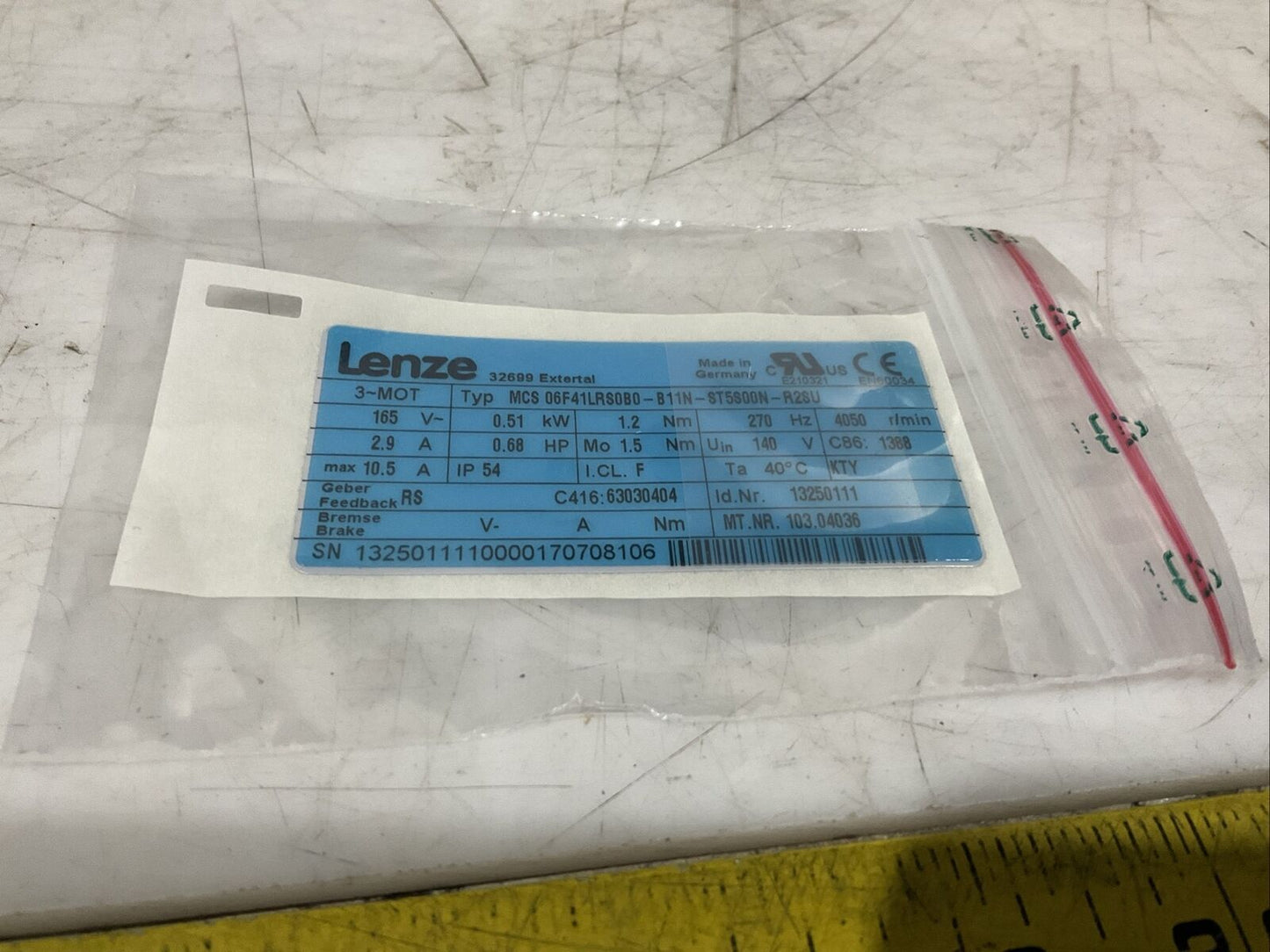 LENZE MSC 06F41LRS0B0-B11N-ST5S00N-R2SU SERVO MOTOR 165V 2.9A 10.5A U3S