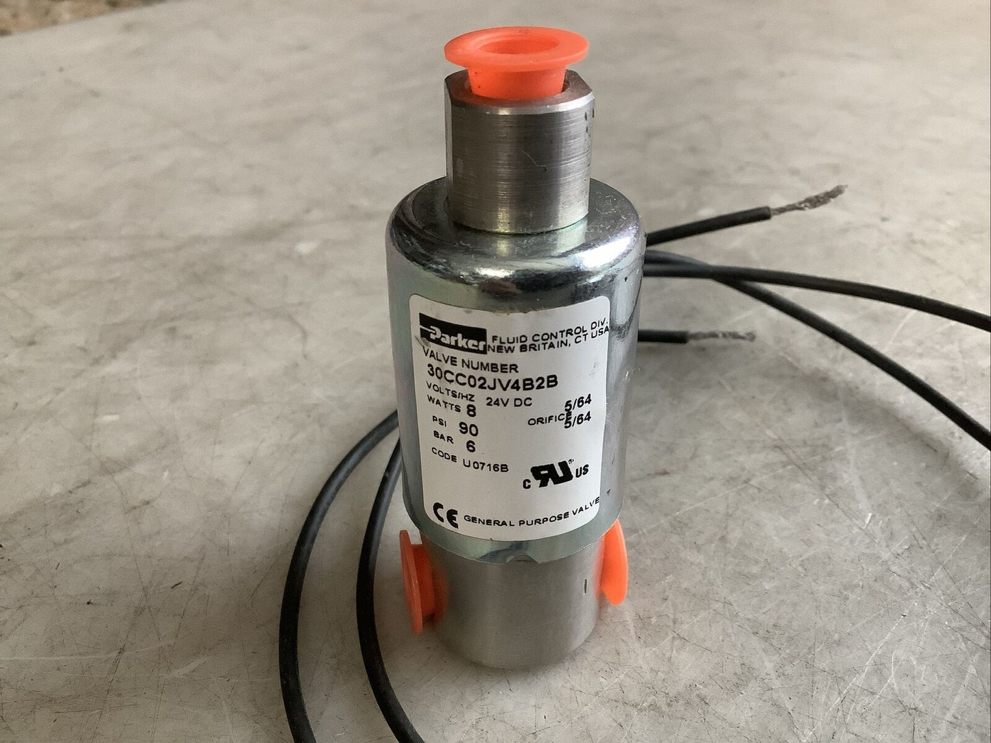 PARKER 30CC02JV4B2B SOLENOID VALVE 5/64IN 24VDC 8W 90PSI RM6 - LOT OF 2