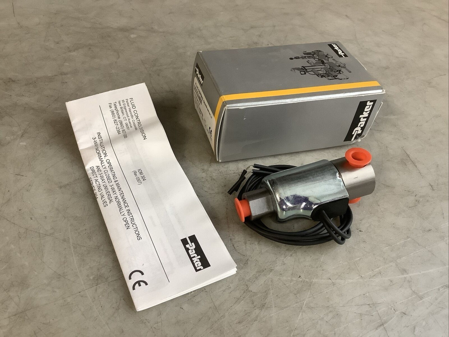 PARKER 30CC02JV4B2B SOLENOID VALVE 3-WAY 24VDC 5/64IN RM6