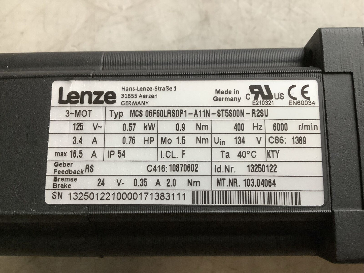 LENZE MCS 06F60LRS0P1-A11N-ST5S00N-R2SU SERVO MOTOR 6000 RPM 554