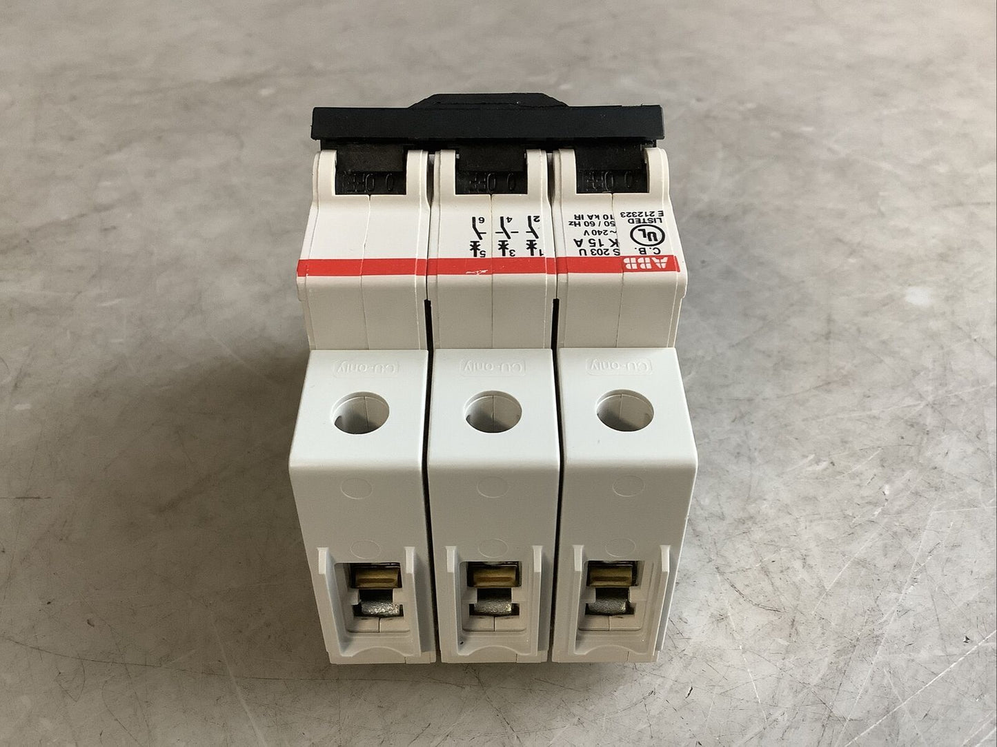 ABB S203U-K15 CIRCUIT BREAKER 15A 240V 3 POLE U3S